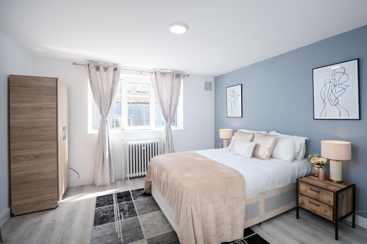 Spacious 4 Bedroom House Next To Kensington Palace Лондон Екстериор снимка