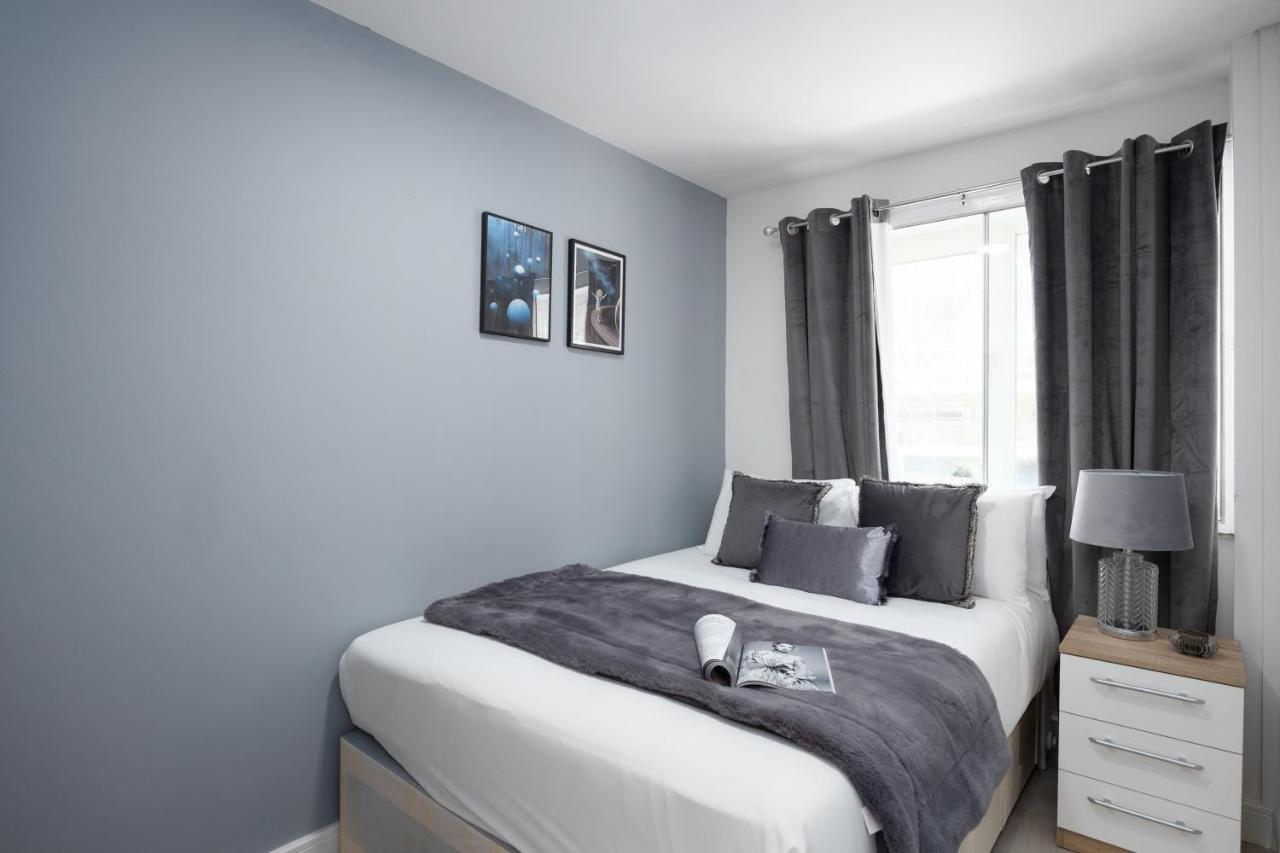 Spacious 4 Bedroom House Next To Kensington Palace Лондон Екстериор снимка